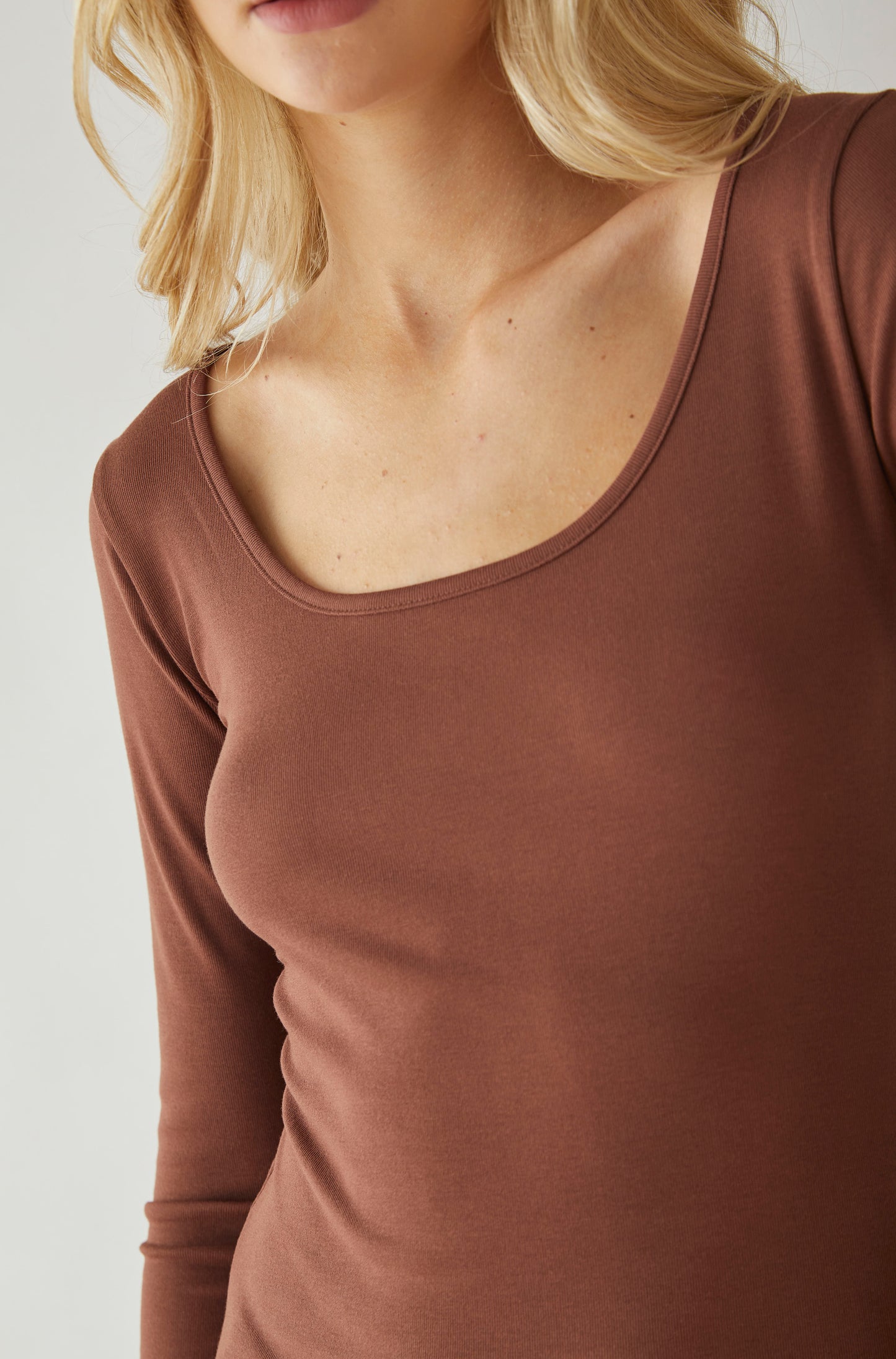 Polo Ursula Marron