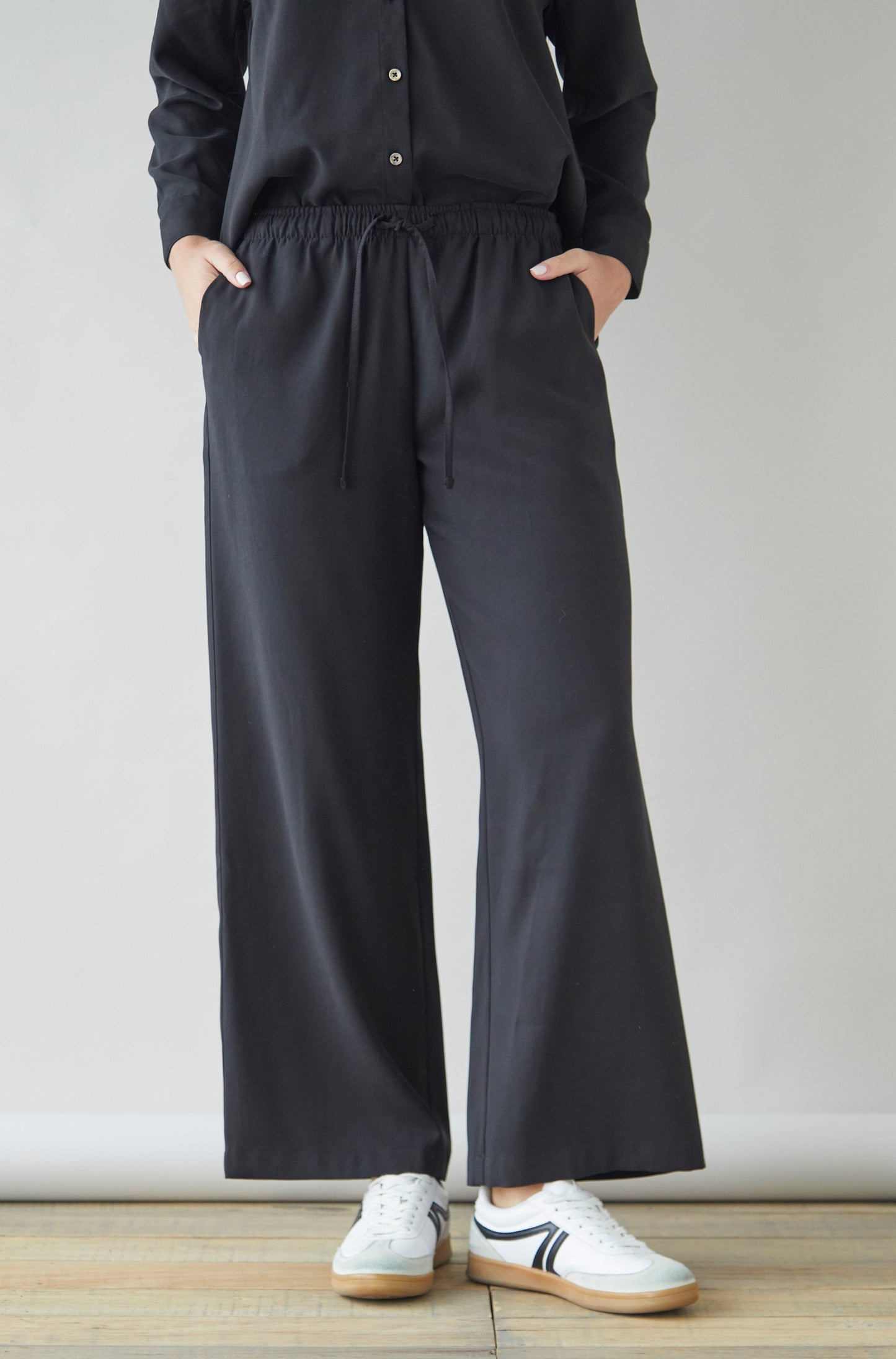 Pantalon Mora Negro