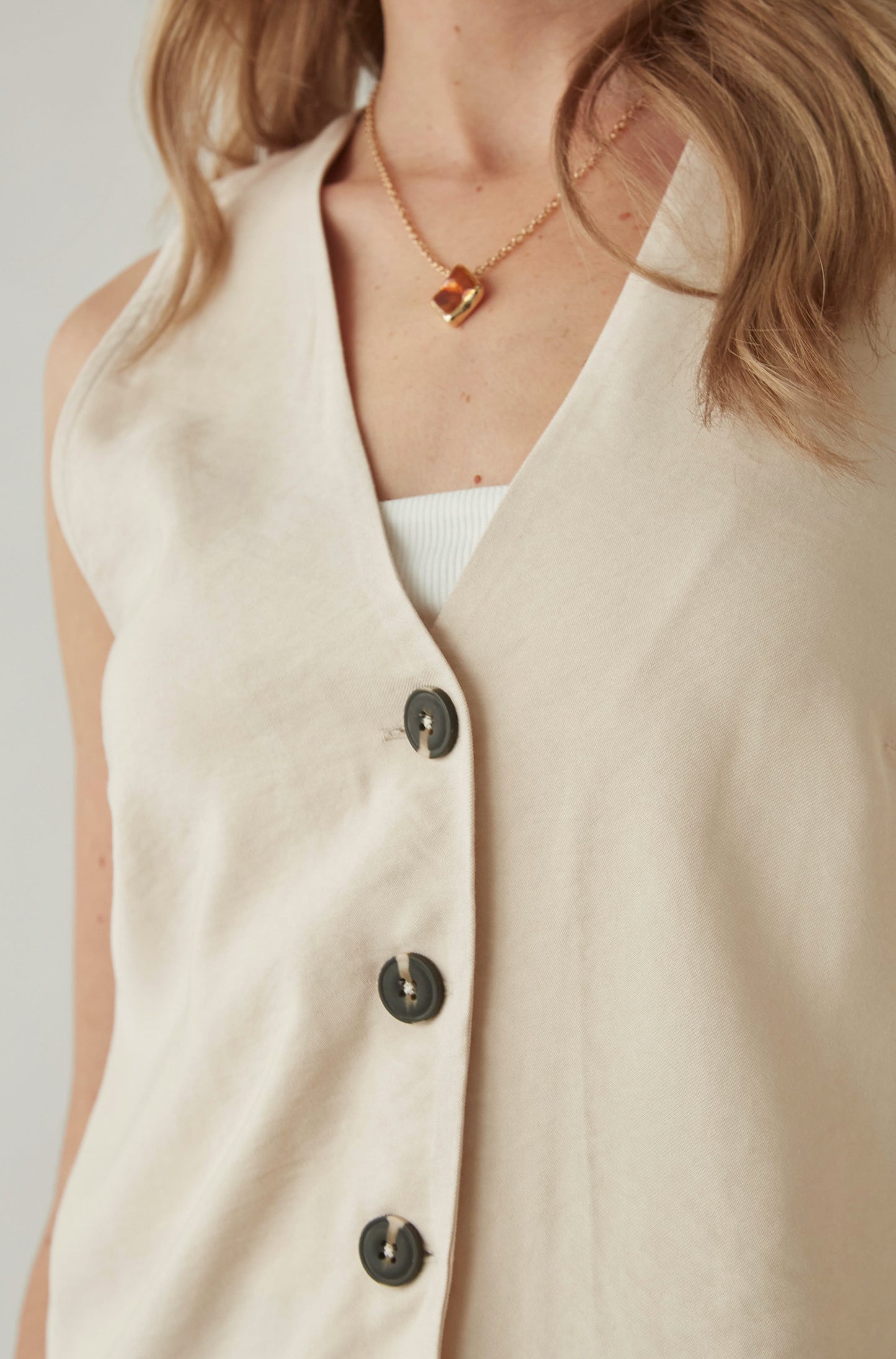 Chaleco Jessica Crema