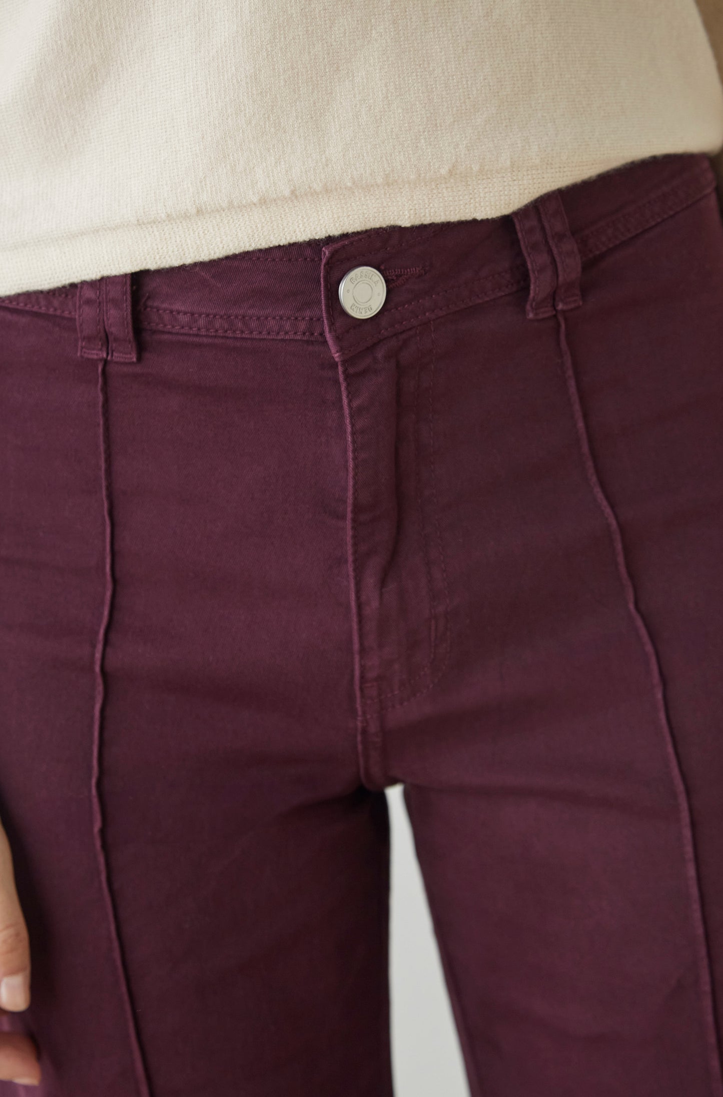 Pantalon Genoveva Guinda