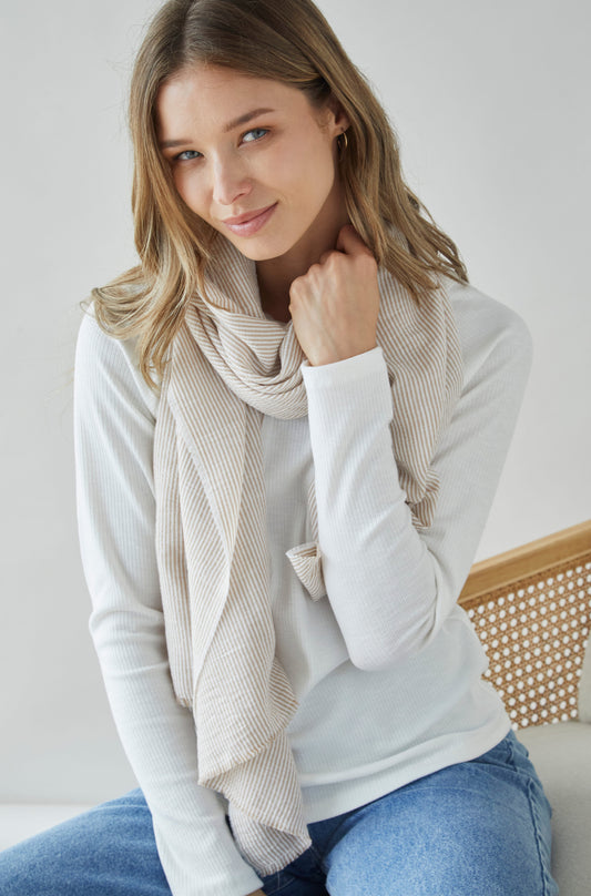 Pañuelo Ximena Rayas Beige