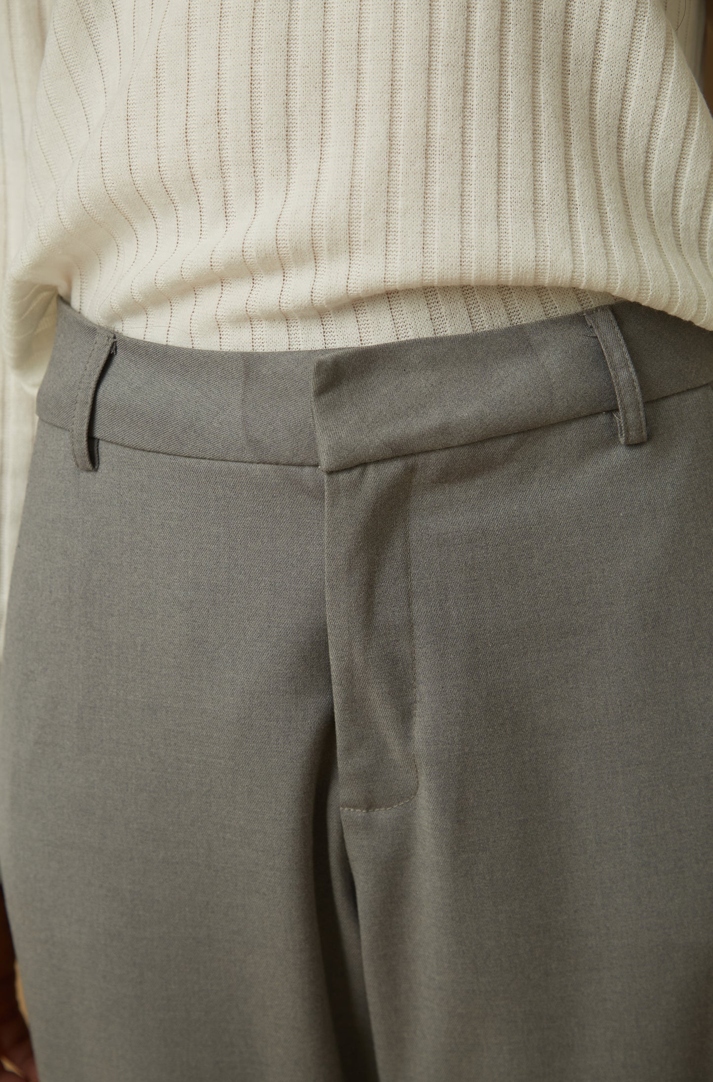 Pantalon Nabila Gris