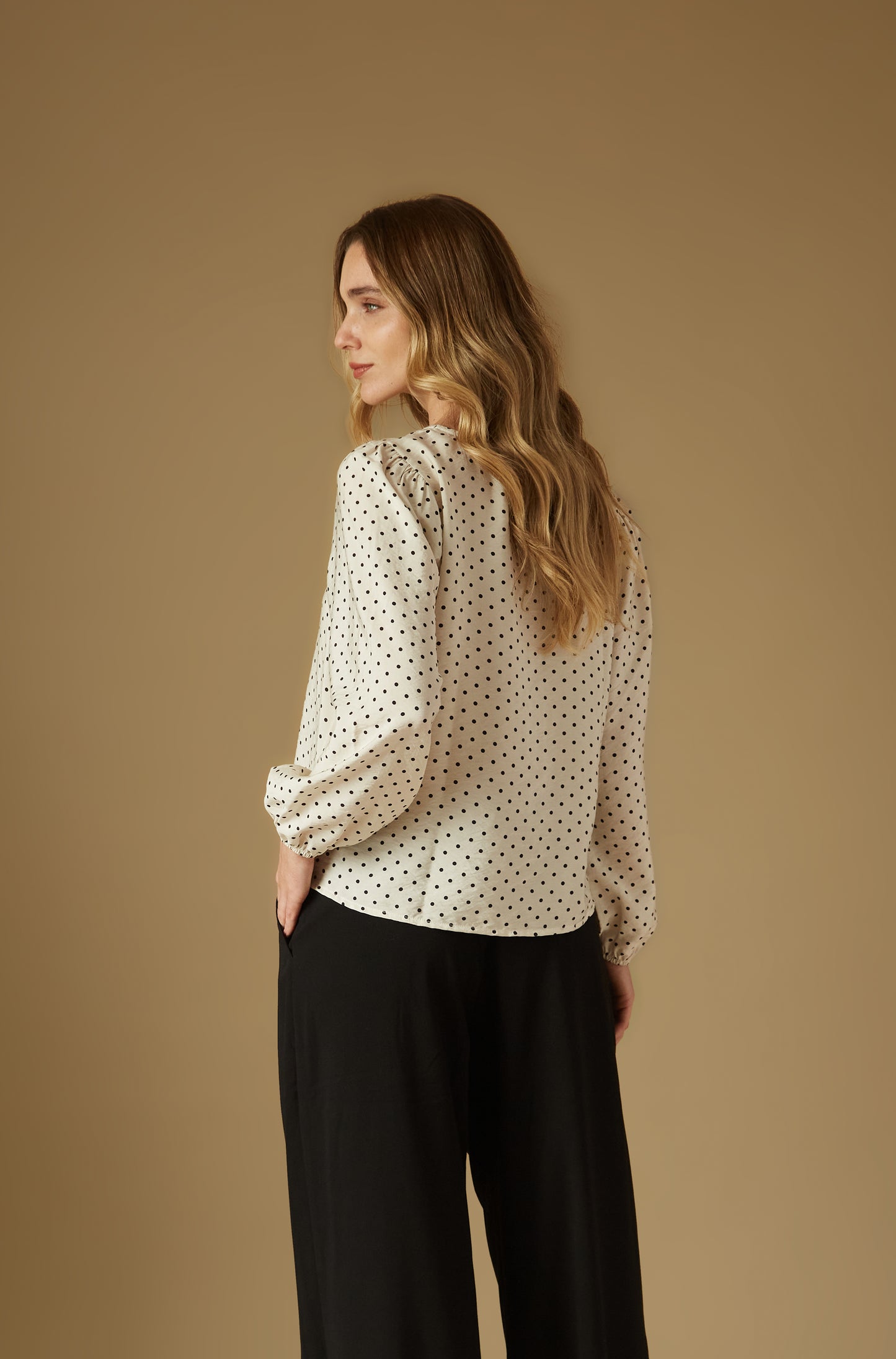 Blusa Polka Negro