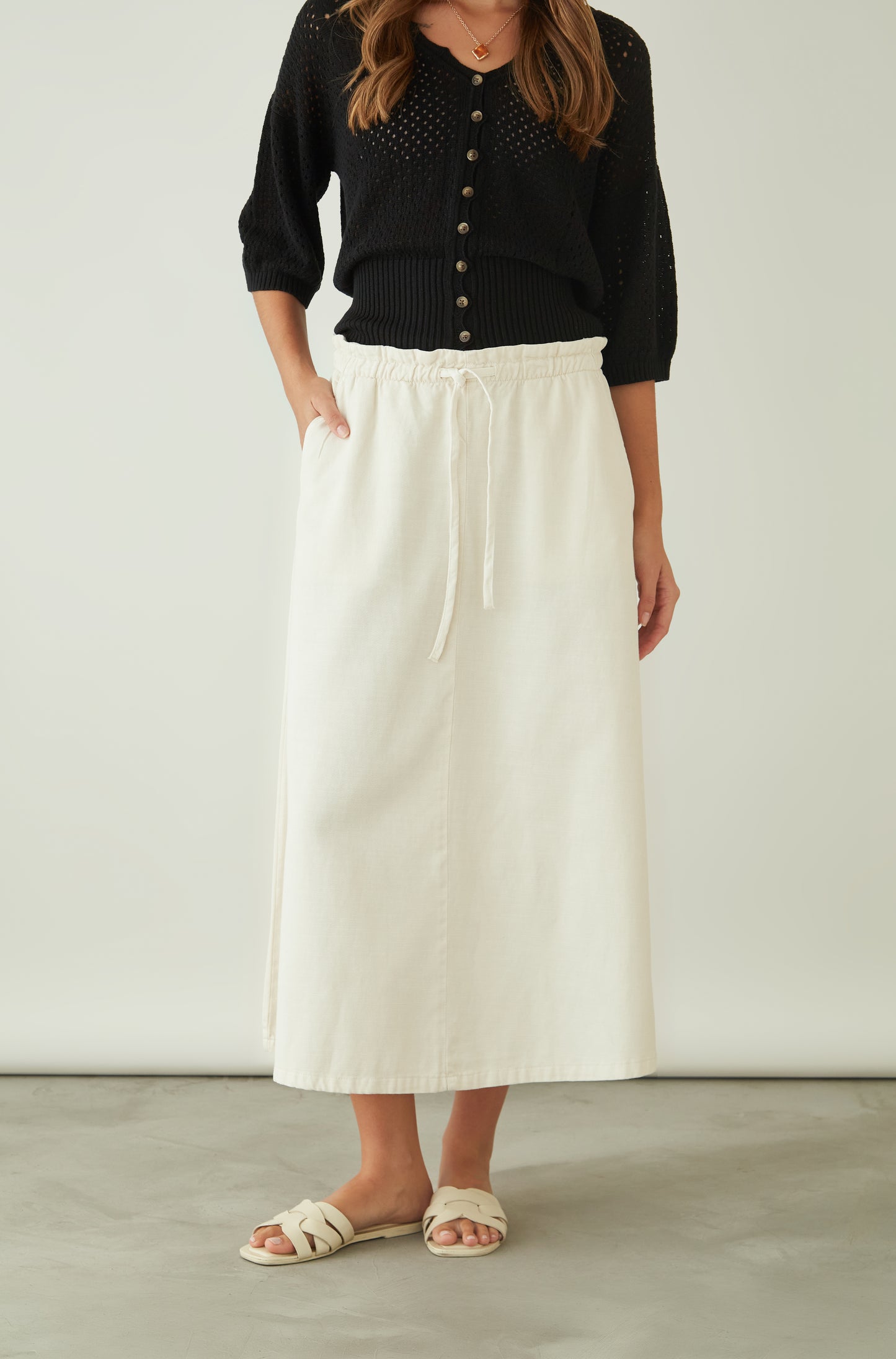 Falda Monarca Crema