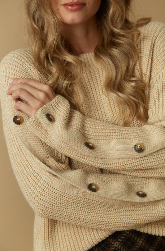 Chompa Aiden Beige