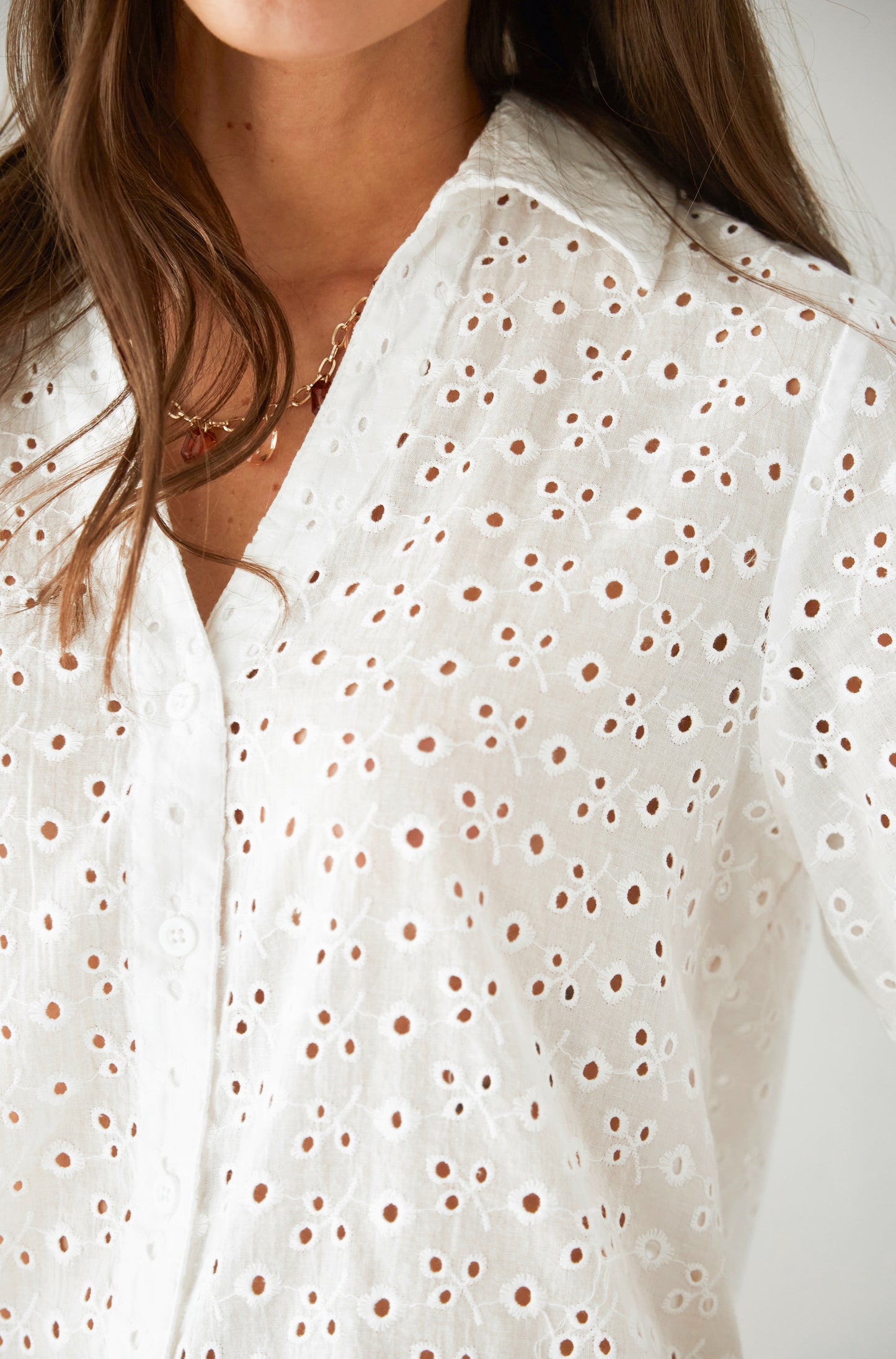 Blusa Qamara Off White — fotografía 2 del producto.