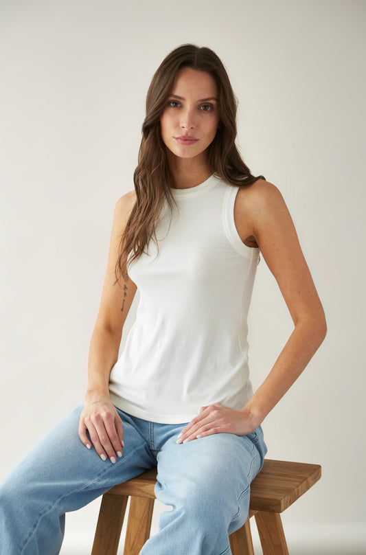 Polo Vancouver Off White — fotografía 1 del producto.